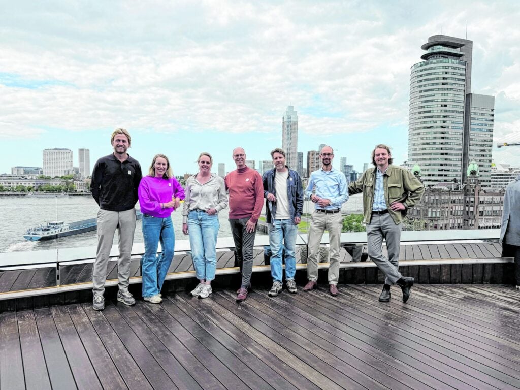 Het kernteam van Condor Zero Emission Inland Shipping: Van links naar rechts: Wietse Bruinsma, Rianne de Vries, Irma Belgraver, Renze Boersema, Eric Warners, Johan Gille en Wouter Vuijk.